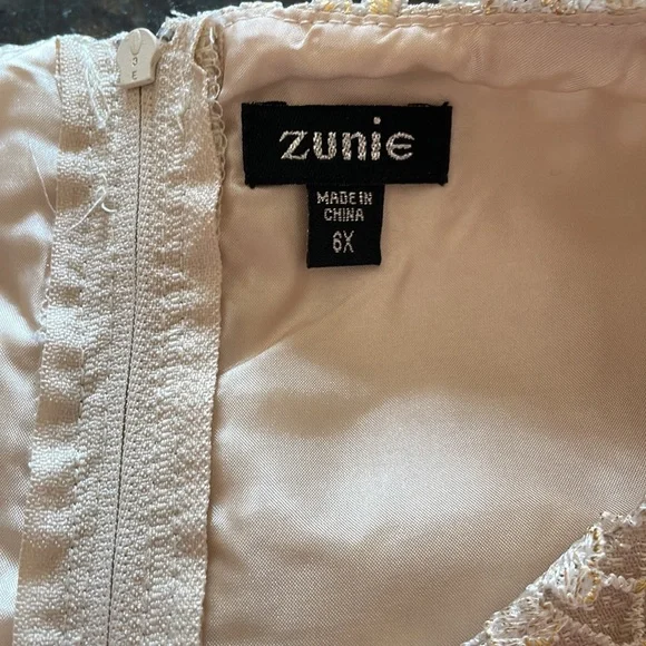 Flower girl dress - Picture 4 of 7